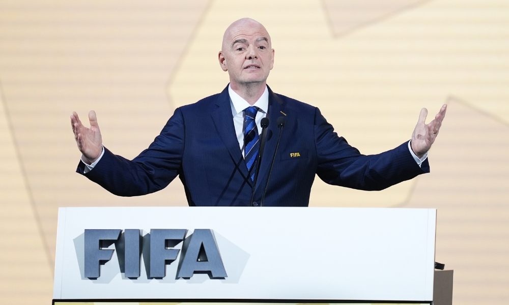 他不仅让巴 他不仅让巴